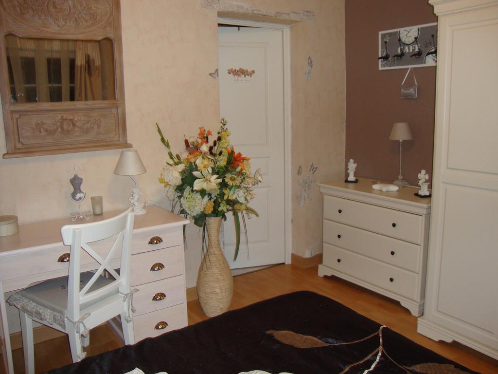 Le Refuge Des Anges Hotel Presles-et-Thierny Kamer foto