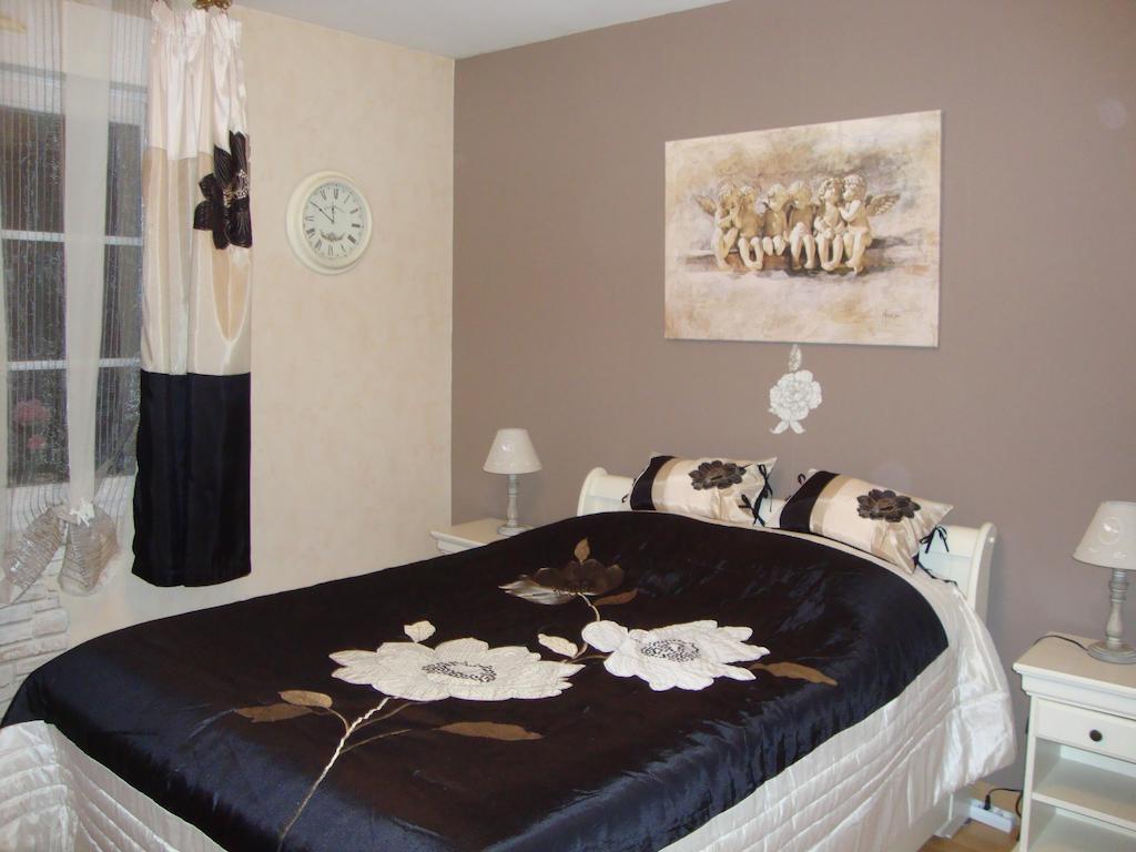 Le Refuge Des Anges Hotel Presles-et-Thierny Kamer foto